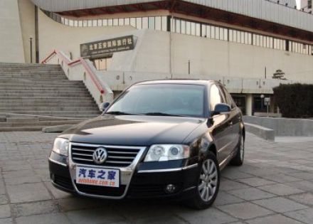 2005款 1.8T 手动豪华型拆车件客服台