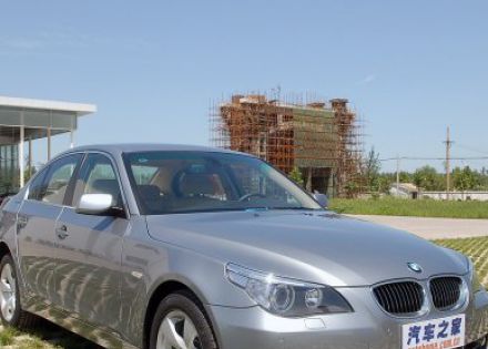2006款 530i拆车件客服台