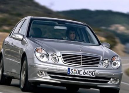 2006款 E 500 优雅型拆车件客服台