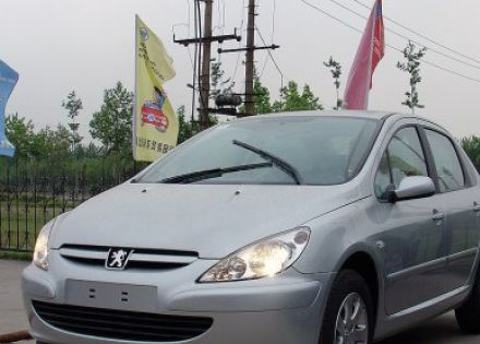 2006款 1.6L 手动XS拆车件客服台
