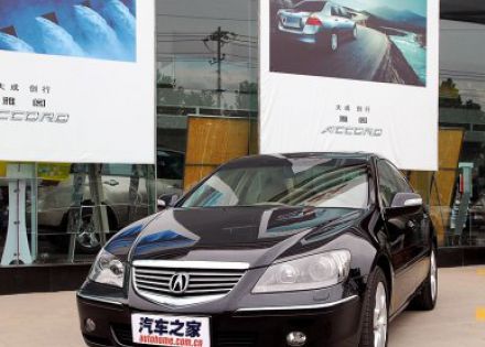 2006款 3.5 AWD拆车件客服台