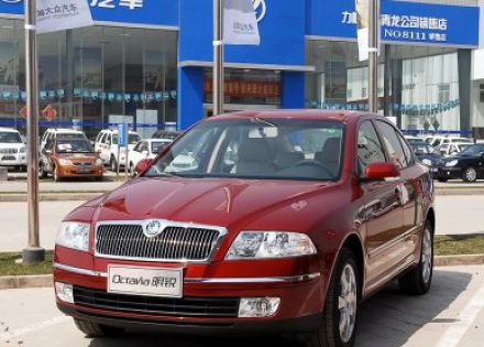 2007款 2.0L 自动逸仕版拆车件客服台