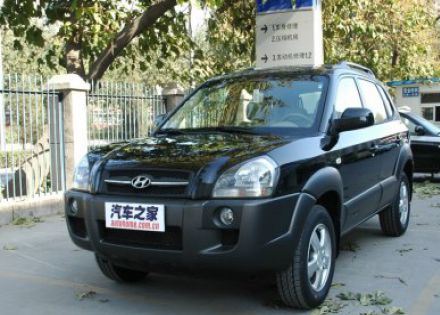 2006款 2.0L 自动两驱天窗型拆车件客服台