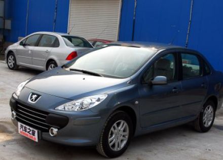 2007款 改款 1.6L 自动舒适版拆车件客服台