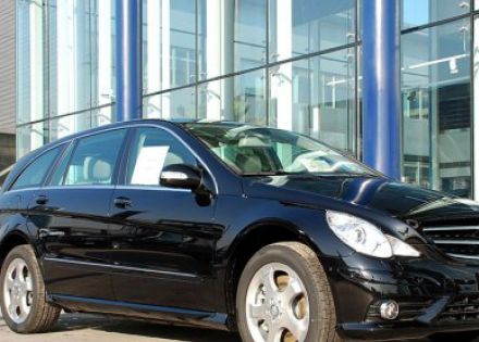 2007款 R 500 L 4MATIC拆车件客服台