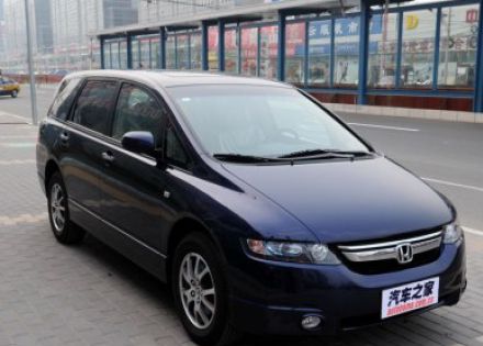 2008款 2.4L 豪华版拆车件客服台