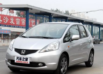 2008款 1.3L 手动舒适版