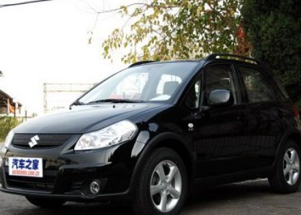 2008款 两厢 1.6L 自动运动休旅型拆车件客服台