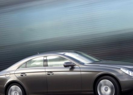2008款 CLS 500拆车件客服台