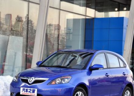 2010款 两厢 1.5L 手动豪华型拆车件客服台