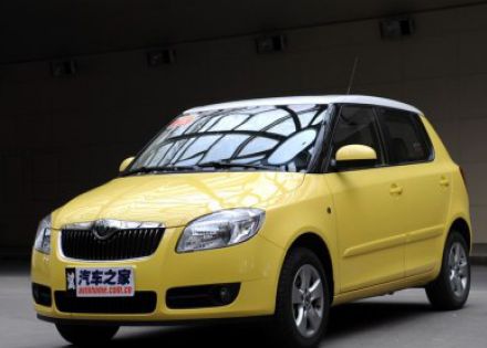 2009款 1.4L 自动晶灵版拆车件客服台