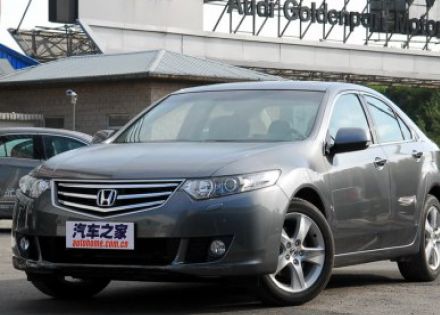 2009款 2.4L 尊贵版拆车件客服台