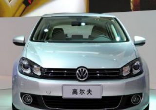 2010款 1.6 自动豪华版拆车件客服台