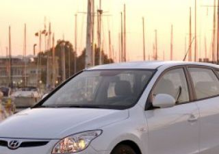 2009款 1.6L 手动舒享型拆车件客服台