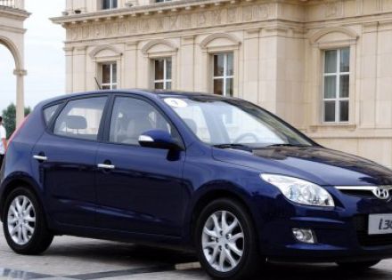 2009款 2.0L 自动尊享型拆车件客服台