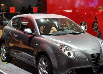 2010款 基本型拆车件客服台
