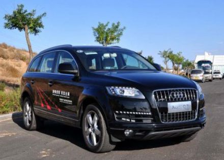 2010款 3.0 TDI quattro 领先型拆车件客服台