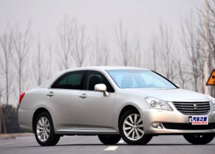 2010款 2.5L Royal 真皮导航版拆车件客服台