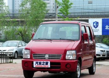 2009款 领航版 1.0L 手动经济型拆车件客服台