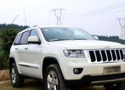 2011款 3.6L 经典版拆车件客服台