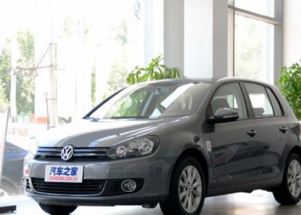 2012款 1.6 手动舒适型拆车件客服台