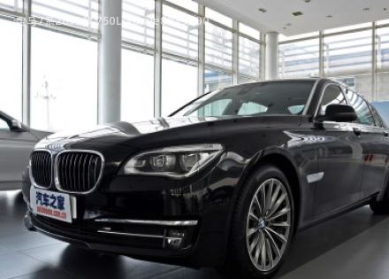 宝马7系2013款 750Li xDrive拆车件