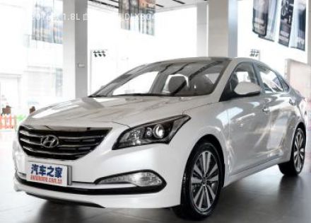 2016款 1.8L 自动尊贵型DLX拆车件客服台