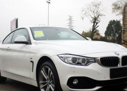 2014款 428i xDrive豪华设计套装拆车件客服台