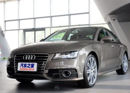 2014款 50 TFSI quattro 豪华型拆车件客服台