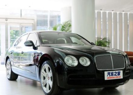 2014款 4.0T V8 尊贵版拆车件客服台