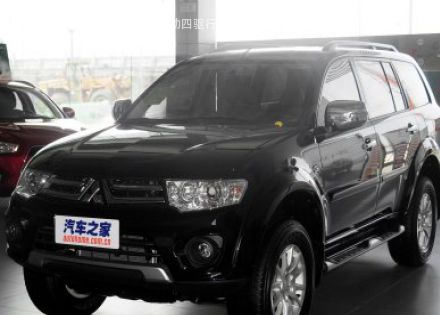 2013款 3.0L 自动四驱行政版拆车件客服台