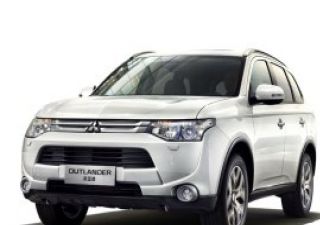 2014款 2.0L 四驱都市超值版 5座拆车件客服台