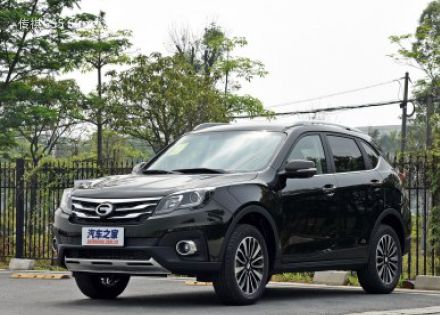 2015款 2.0L 自动两驱豪华导航版拆车件客服台