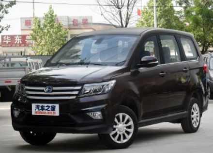 2017款 1.5L 手动公务舱拆车件客服台