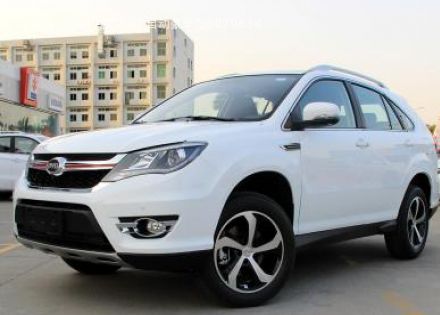 2017款 2.0T 自动豪华型拆车件客服台