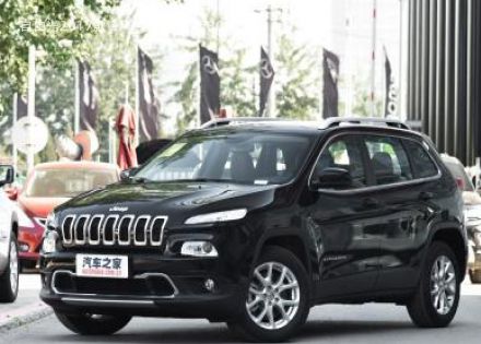 2017款 2.4L 领先智能版拆车件客服台