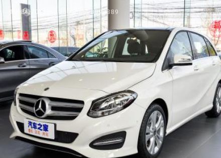 2018款 B 200 动感型拆车件客服台