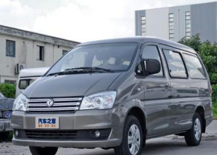 2019款 M3L 2.0L 7座标准型拆车件客服台