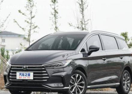 2021款 升级版 1.5T 自动旗舰型 7座拆车件客服台