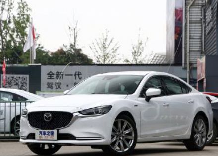 2020款 2.5L 100周年特别纪念款拆车件客服台