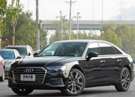 2021款 55 TFSI quattro 旗舰致雅型拆车件客服台