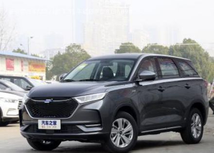 2021款 1.5T 手动舒享型拆车件客服台
