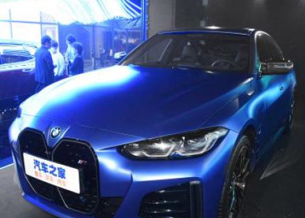2022款 M50拆车件客服台