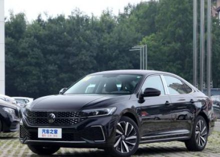 2022款 330TSI 星空精英版拆车件客服台