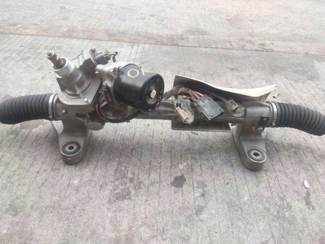 奔驰，宝马，奥迪，路虎，保时捷，大众日系等等全车件 原装拆车配件 质量保证 物美价廉 发动机 变速箱总成 前嘴 前幅 后幅 引擎