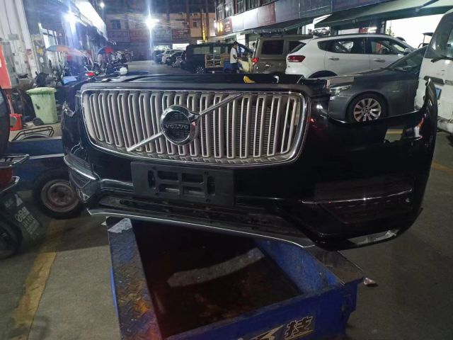 沃尔沃 XC90 车头件 前嘴